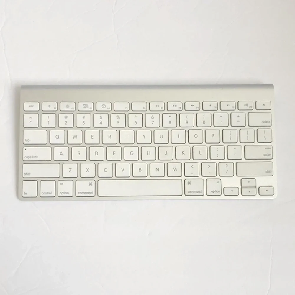 Apple Keyboard Wireless A1314 2009